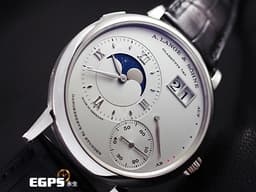 A.LANGE & SOHNE 朗格 Grand  Lange 1 Moon Phase 大型月相腕錶 <font color=#cad6ef>PT950 鉑金材質</font> 139.025 <font color=#FF0000>德國腕錶極致工藝、3/4夾板、手工雕刻鵝頸、德國銀夾板 </font> 大日期窗 月相盈虧 動能顯示 <font color=#FFFF33>歡迎各錶友以 PP、AP、勞力士 來店交換，本店將以最高價評估～</font> 手上鍊 41mm