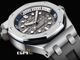 <font color="#F0F0F0">Audemars Piguet 愛彼 AP錶 Royal Oak Offshore Diver ROO 15720ST.OO.A009CA.01 皇家橡樹離岸型 潛水錶 <font color="#ADADAD">灰色面盤，Pristine Grey<font color="#FF0000"> 2022年保單 最新款錶帶快速更換系統，原廠灰、藍雙色膠帶，可隨時變換兩種不同顏色的膠帶，搭載全新4308機芯 </font></font> 42mm</font>