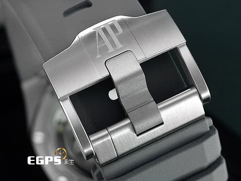 Audemars Piguet 愛彼 AP錶 Royal Oak Offshore Diver ROO 15720ST.OO.A009CA.01 皇家橡樹離岸型 潛水錶 灰色面盤，Pristine Grey 2022年保單 最新款錶帶快速更換系統，原廠灰、藍雙色膠帶，可隨時變換兩種不同顏色的膠帶，搭載全新4308機芯  42mm