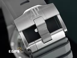 <font color="#F0F0F0">Audemars Piguet 愛彼 AP錶 Royal Oak Offshore Diver ROO 15720ST.OO.A009CA.01 皇家橡樹離岸型 潛水錶 <font color="#ADADAD">灰色面盤，Pristine Grey<font color="#FF0000"> 2022年保單 最新款錶帶快速更換系統，原廠灰、藍雙色膠帶，可隨時變換兩種不同顏色的膠帶，搭載全新4308機芯 </font></font> 42mm</font>