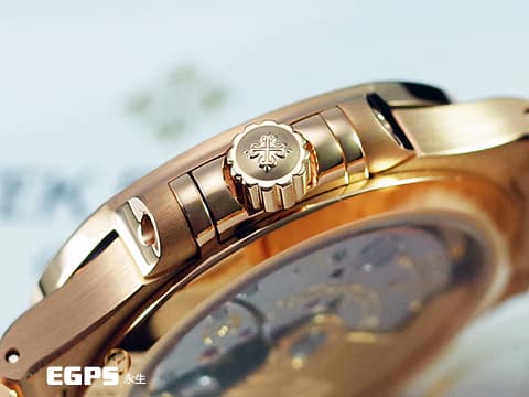 Patek Philippe 百達翡麗 PP錶 7118 /1200R-010 金鷹 7118/1200R-010 18K玫瑰金材質 鍊帶款 PP印記 原廠鑲嵌56顆鑽石錶圈（共0.67克拉）&nbsp;玫瑰金色水波紋路面盤 2024年保單&nbsp;自動上鍊 35.2mm