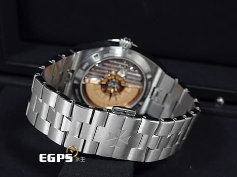 Vacheron Constantin 江詩丹頓 VC Oversea 縱橫四海 4500V/110A-B128  易拆卸替換錶帶裝置，日內瓦印記 2022年保單   絕美氣質出眾的藍面大三針 台灣公司貨 一錶三戴 自動上鏈&nbsp;41mm