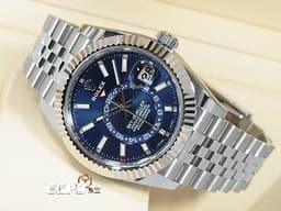 ROLEX 勞力士 Sky-Dweller 天行者 326934 不鏽鋼材質 <font color="#05f0f0">年曆錶 <font style="">藍面天行者</font></font><font color="#ff0000"> 紀念型（Jubilee）錶帶2023年新式保卡</font>&nbsp;自動上鍊 42mm