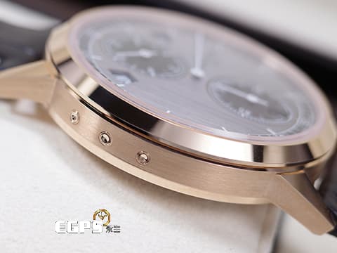 PATEK PHILIPPE 百達翡麗 PP 5235/50R-001 複雜功能時計系列 5235 年曆錶 18K玫瑰金材質 百達翡麗經典複雜功能 三針一線 2025年保單 新錶訂價：2,038,000元&nbsp;自動上鍊 40.5 mm