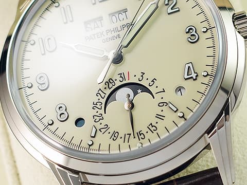 Patek philippe 百達翡麗 PP 5320G-001 18K白金材質 超複雜功能時計系列  當代“復古”風格 溫潤色澤的奶油白漆面盤 萬年曆 月相顯示 2020年保單 配件齊全&nbsp;自動上鍊 40mm