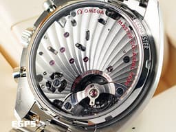 OMEGA 歐米茄 speedmaster 超霸 Chonoscope系列 329.30.43.51.03.001 不鏽鋼鍊帶款 <font color=#0000FF> 深藍色蝸紋面盤 32930435103001 </font> <font color=#FF0000>集測速計、測距儀、脈搏計於一體的雙眼計時盤，經典超霸致敬復刻款，2024年保單 </font> 手上鏈 43mm