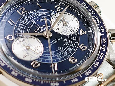 OMEGA 歐米茄 speedmaster 超霸 Chonoscope系列 329.30.43.51.03.001 不鏽鋼鍊帶款  深藍色蝸紋面盤 32930435103001  集測速計、測距儀、脈搏計於一體的雙眼計時盤，經典超霸致敬復刻款，2024年保單  手上鏈 43mm