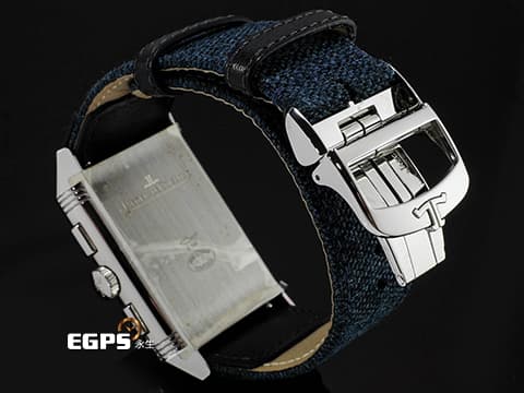 Jaeger Le-Coultre 積家 JLC Reverso Classic 翻轉系列 Q389848J 不鏽鋼材質&nbsp;簡約大方的藍色太陽放射狀扭索飾紋錶盤&amp;逆跳計時機械結構鏤空錶盤 兩種風格隨意翻轉切換&nbsp;2024年保卡 僅試戴收藏極新品 手動上鏈 49.4 x 29.9mm