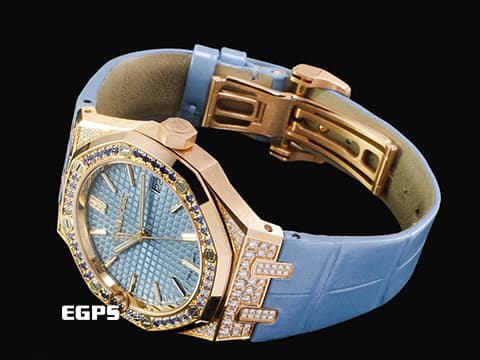 Audemars Piguet 愛彼 AP錶 Royal Oak 皇家橡樹 15551OR.ZS.D344CR.01 原廠鑲滿漸層藍色藍寶石錶圈 水藍色Grande Tapisserie格紋錶盤 原廠鑲嵌鑽石錶殼&nbsp;2025年保卡&nbsp;自動上鍊 37mm