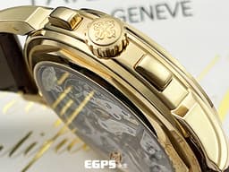 Patek philippe 百達翡麗 PP錶 超複雜功能時計系列 5270J-001 18K黃金材質 <font color="#ffea9e">瑩白色面盤 </font> <font color="#fde89b">經典複雜功能錶款 萬年曆腕錶，月相盈虧顯示，計時功能&nbsp;</font><font color="#FF0000">2022年保單 新錶訂價：6,844,000元</font>&nbsp;手上鍊 41mm