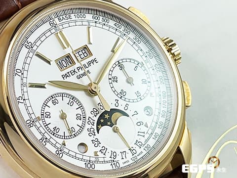 Patek philippe 百達翡麗 PP錶 超複雜功能時計系列 5270J-001 18K黃金材質 瑩白色面盤  經典複雜功能錶款 萬年曆腕錶，月相盈虧顯示，計時功能&nbsp;2022年保單 新錶訂價：6,844,000元&nbsp;手上鍊 41mm