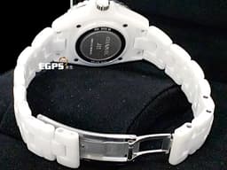 CHANEL 香奈兒 J12 White Ceramic H5703 白陶瓷 <font color="#84C1FF">原廠鑽石時標</font> 經典 <font color="#FF0000">2025年保單 專利不鏽鋼蝴蝶扣 </font> 石英機芯 33mm