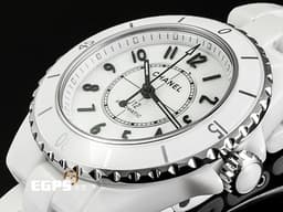 CHANEL 香奈兒 J12 Caliber 12.2系列 White Ceramic H5699 <font color=#F0F0F0>白陶瓷</font> 經典 大三針 專利不鏽鋼蝴蝶扣 <font color=#FF0000>新機芯 透明錶背 2025年保單</font> 自動上鍊 33mm