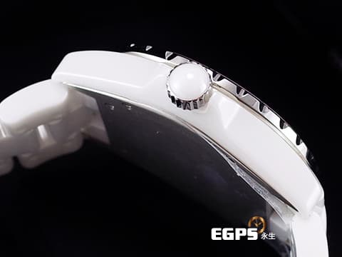 CHANEL 香奈兒 J12 Soft Blue Limited H4341&nbsp;淡藍色外圈 白陶瓷 專利不鏽鋼蝴蝶扣 限量1200只&nbsp;自動上鏈 38mm