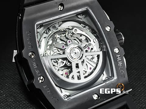 Hublot 宇舶 Spirit Of Big Bang Black Magic 42 大爆炸 靈魂系列 642.CI.0170.RX 黑色魔力 黑陶瓷 鈦金屬  計時碼表 酒桶型 鏤空面盤 2025年電子保單 僅試戴極新品 自動上鍊 42mm