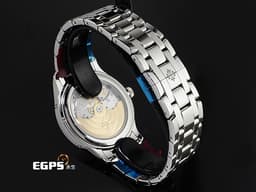 Patek philippe 百達翡麗 PP COMPLICATIONS 4947/1A 複雜功能時計 4947 不鏽鋼材質 鏈帶款 <font color="#05f0f0">藍色絲綢紋理面盤</font> <font color="#ff0000">2025年保單 新錶參考訂價：1,698,000元 保有部分原廠膠膜</font> 自動上鏈 38mm