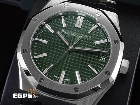 Audemars Piguet 愛彼 AP錶 Royal Oak 皇家橡樹 15510ST.OO.1320ST.09 軍綠色格紋面盤 不鏽鋼材質 大三針 一手錶未整理&nbsp;2023年保卡&nbsp;自動上鍊 41mm