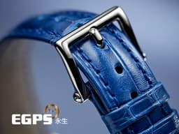 Patek philippe 百達翡麗 PP&nbsp; 複雜功能時計 7121/200G 18K白金材質 <font color="#05f0f0">原廠鑲嵌132 顆鑽石（1.09 克拉）錶圈 月相顯示 藍色面盤</font>&nbsp;<font color="#ff0000">2</font><font color="#FF0000">025年保單 新錶訂價：1,507,000元&nbsp;</font>手動上鍊&nbsp;38mm