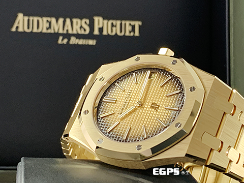 AUDEMARS PIGUET AP錶 愛彼 ROYAL OAK皇家橡樹 16202BA.OO.1240BA.02 18K黃金 <font color="#ff0000">2023年保單!!JUMBO超薄</font> <font color="#00FFFF">NBA籃球大帝 "LEBRON JAMES" 配戴錶款 特殊迷人煙燻金黃色面~ </font>自動上鍊 39mm



