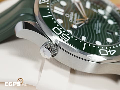 OMEGA 歐米茄 Seamaster 海馬系列 21032422010001 綠海馬 綠色面盤、綠色陶瓷錶圈 同軸擒縱 2025年保單 排氦氣閥 潛水錶 自動上鍊 42mm