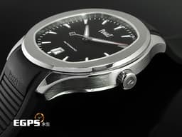 PIAGET 伯爵 Polo Date系列 G0A47014 不鏽鋼材質 <font color="#05f0f0">黑色條紋面盤 鏤空字母「P」紅色尖端秒針</font>&nbsp;<font color="#FF0000">2025年保卡</font>&nbsp;自動上鍊 42mm