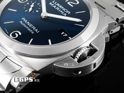 PANERAI 沛納海 Luminor Marina Specchio Blu PAM1316 三日鍊 小秒針 <font color="#0066FF">藍色太陽放射紋三明治面盤</font> PAM01316 不鏽鋼材質 鍊帶款 <font color="#FF0000">2024年保卡</font>&nbsp;自動上鍊 44mm