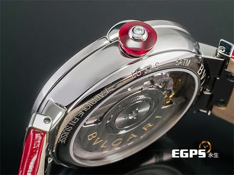 BVLGARI 寶格麗 BVLGARI LUCEA 103618 2024年保單 鑽石時標、錶圈 紅碧璽錶冠 原廠亮麗鑽石圈 艷麗粉紅色立體珍珠母貝紋面 原廠紅色鱷魚皮錶帶 33mm
