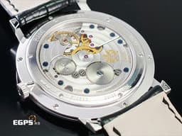 PIAGET 伯爵 Altiplano Small Seconds 小秒針&nbsp;P10522 <font color="#FF0000">精鑲</font><span style="color: rgb(255, 0, 0);">絕美</span><font color="#FF0000">鑽石錶圈、</font><span style="color: rgb(255, 0, 0);">精鑲</span><font color="#FF0000">滿天星面盤</font>&nbsp;18K白金材質 <font color="#fafa01">經典838P超薄小三針機芯</font> 手上鍊 40mm
