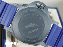 PANERAI 沛納海 Submersible Blu Abisso PAM1232 <font color=#4169e1>藍色面盤</font> 三日鍊 <font color=#9c9893>Carbotech碳纖維複合物材質錶殼</font> PAM01232 潛水錶 <font color=#FF0000>2023年保單</font> 自動上鍊 44mm