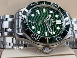 OMEGA 歐米茄 Seamaster 300 海馬系列 21030422010001 <font color="#008800">綠色陶瓷錶圈+綠色波浪紋面盤 綠海馬</font> 同軸擒縱 <font color="#FF0000">2023年保單</font> 排氦氣閥 潛水錶 自動上鍊 42mm