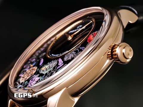 Jaquet Droz 雅克德羅 JD錶 ATELIERS D'ART 藝術工坊系列 J005013215 18K玫瑰金材質 縞瑪瑙珍珠母貝工藝腕錶
 2023年保單 新錶訂價：1,432,000元&nbsp;栩栩如生的小花園配上蝴蝶與微笑月亮 如詩如畫的呈現了春季的夜晚 自動上鏈 39mm
