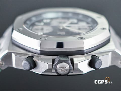 Audemars Piguet AP錶 愛彼 Royal Oak Offshore 皇家橡樹離岸型 飛返計時碼錶 26238TI.OO.A056CA.01 鈦金屬材質  綠色面盤 軍綠色款&nbsp;2023年保單 新式快拆錶帶 自動上鏈 42mm