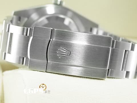 ROLEX 勞力士 Oyster Perpetual 蠔式恆動型 124300 超夯、超熱門、超搶手的綠色面盤 經典 OP41 大三針 不鏽鋼材質&nbsp;2023年保卡&nbsp;自動上鍊 41mm