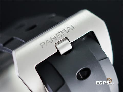 PANERAI 沛納海 Submersible QuarantaQuattro Bianco PAM1223 磨砂不鏽鋼材質 PAM01223 白色面盤 潛水計時外圈 2025年保卡&nbsp;潛水錶 自動上鍊 42mm