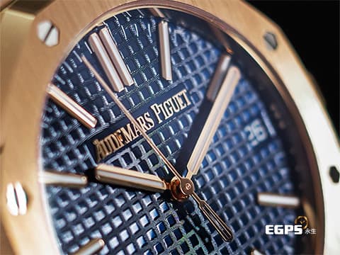 Audemars Piguet 愛彼 AP Royal Oak 皇家橡樹 15510OR.OO.D315CR.02 18K玫瑰金『雲夜藍色格紋面盤』 2025年保單 已貼膜 自動上鍊 41mm