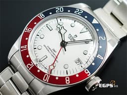TUDOR 帝舵 Black Bay GMT 碧灣 79830RB 兩地時間 <font color="#F0F0F0">最新款 白色面盤</font> 可樂圈 <font color="#EA0000">紅</font><font color="#4169e1">藍</font>圈 79830 RB 復古 雪花針 不鏽鋼 <font color="#FF0000">2025年保卡 Pepsi 百事圈</font> 潛水錶 自動腕錶 41mm