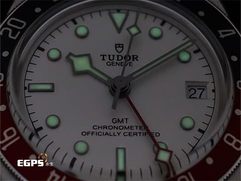 TUDOR 帝舵 Black Bay GMT 碧灣 79830RB 兩地時間 最新款 白色面盤 可樂圈 紅藍圈 79830 RB 復古 雪花針 不鏽鋼 2025年保卡 Pepsi 百事圈 潛水錶 自動腕錶 41mm
