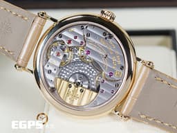 Patek Philippe 百達翡麗 PP錶 Calatrava系列 7200R-001 7200 18K玫瑰金材質 <font color=#F2E6E6>乳白色粒紋錶盤</font> <font color=#f5dea8>超薄 22K金微型自動盤</font> <font color=#FF0000>2021年保單</font> 自動上鍊 34.6mm