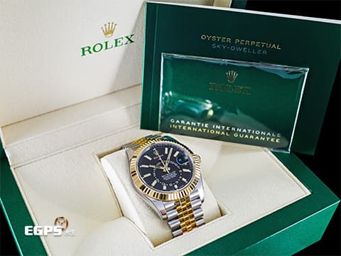 ROLEX 勞力士 Sky-Dweller 326933 蠔式 天行者 黑色面盤 沙羅系統 年曆錶 兩地時區&nbsp;18K黃金 半金款&nbsp;經典三角坑紋外圈&nbsp;2021年保單 紀念型（Jubilee）五銖錶帶&nbsp;自動上鍊 42mm