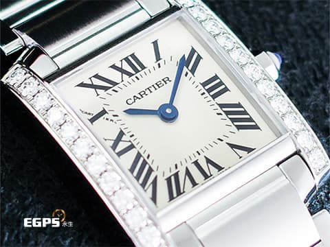 CARTIER 卡地亞 Tank Francaise 法國坦克 小型款 W4TA0008 象牙白色面盤 鑲嵌24顆圓形鑽石 藍鋼劍形指針 經典 不鏽鋼材質 2022年保卡 石英機芯 25X20mm