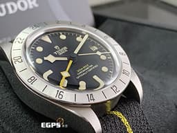 TUDOR 帝舵 Black Bay Pro 79470 碧灣 GMT <font color="#FFD700">黃色兩地時間指針</font> 不鏽鋼 復古 雪花針 織紋錶帶 <font color="#FF0000">MT5652自製機芯 2026年保卡</font> 潛水錶 自動上鍊 39mm