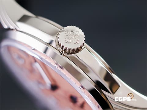 Patek philippe 百達翡麗 PP錶 Grand Complications 超級複雜功能時計 5320G-011 5320 18K白金材質&nbsp;瑩潤玫瑰金色漆面盤 鮭魚面&nbsp;萬年曆 月相盈虧 2024年保單&nbsp;自動上鍊 40mm