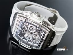 Hublot 宇舶 SPIRIT OF BIG BANG 大爆炸 642.NE.2010.RW.1204&nbsp;<font color="#05f0f0">極致輕薄鈦金屬材質 白色鏤空面盤~ 原廠鑲嵌48顆鑽石錶圈&nbsp;</font><font color="#ff0000">2022年電子保單</font>&nbsp;自動上鍊 42mm