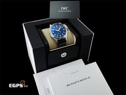 IWC 萬國 Big Pilot`s 43 大飛行員 IW329303 <font color="#0066FF">藍色放射紋面盤</font> 經典 大飛 不鏽鋼 <font color="#FF0000">2023年保單 最新EasX-CHANGE錶帶更換系統</font> 飛行錶 自動上鏈 43mm
