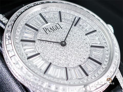 PIAGET 伯爵 Altiplano 超薄 18K白金材質 G0A37128 絕美原鑲鑽石錶圈、錶耳、錶腹、錶扣、錶冠 原鑲滿天星面盤 超薄腕錶&nbsp;2021年保卡&nbsp;新錶參考訂價:約7,880,000元  自動上鍊 41mm