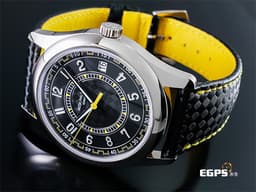 Patek Philippe 百達翡麗 PP錶 Calatrava系列 6007G-001 <font color="#9c9893">烏木黑色中央「碳纖維」浮雕圖案面盤</font>&nbsp;大三針 <font color="#FFD700">黃色秒針、三角形刻度</font> 18K白金材質 <font color="#FF0000">2026年保單</font> 自動上鍊 40mm