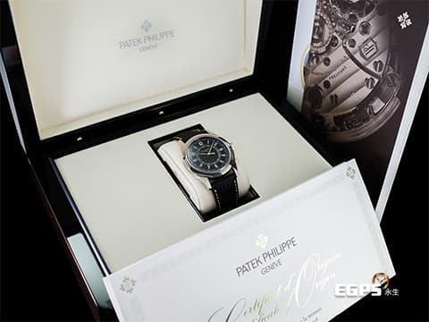 Patek Philippe 百達翡麗 PP錶 Calatrava系列 6007G-001 烏木黑色中央「碳纖維」浮雕圖案面盤&nbsp;大三針 黃色秒針、三角形刻度 18K白金材質 2026年保單 自動上鍊 40mm