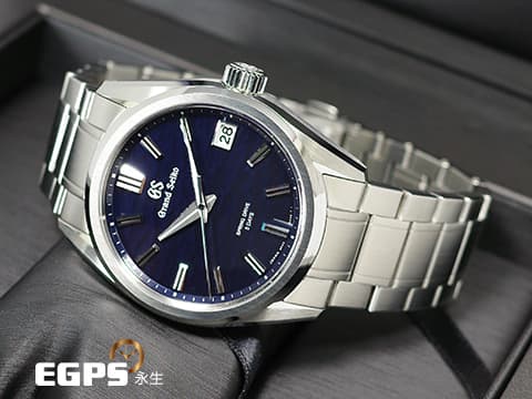 GRAND SEIKO 特級精工 精工 GS 9R Spring Drive SLGA021 Evolution 9 Collection 5日鍊 藍色波浪紋面盤酷似諏訪湖的水面，黎明前風吹起漣漪，錶盤會隨著入光角度的不同而發生變化，宛如微風中搖曳的水面 不鏽鋼鍊帶款 2024年保單 自動上鍊 41mm