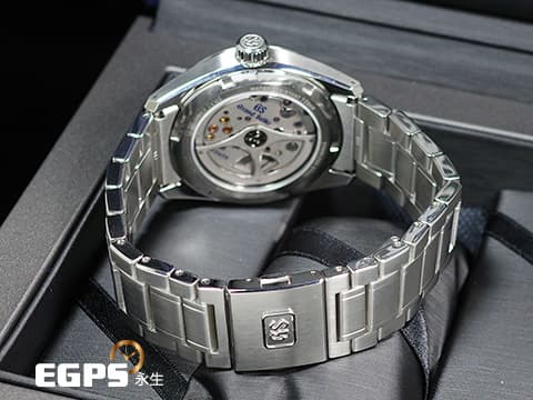 GRAND SEIKO 特級精工 精工 GS 9R Spring Drive SLGA021 Evolution 9 Collection 5日鍊 藍色波浪紋面盤酷似諏訪湖的水面，黎明前風吹起漣漪，錶盤會隨著入光角度的不同而發生變化，宛如微風中搖曳的水面 不鏽鋼鍊帶款 2024年保單 自動上鍊 41mm