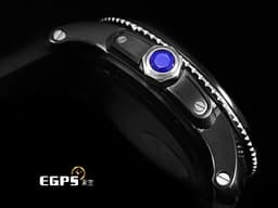 CARTIER 卡地亞 Calibre de Cartier Diver 潛水錶 WSCA0006 小秒針 <font color="#05f0f0">ADLC碳鍍不鏽鋼材質</font> <font color="#FF0000">2023年保卡</font> 自動上鍊 42mm